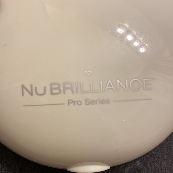 Nubrillance Microdermabrasion kit like new - Picture 4 of 4